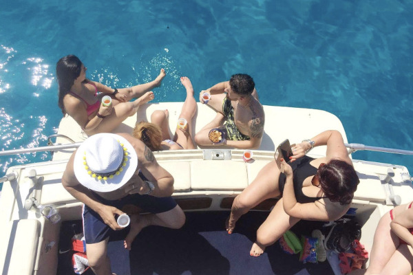 Escursione privata in Barca a Taormina